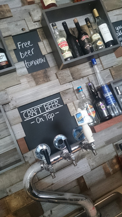 Denmans Beer Cafe - NT Tourism 2