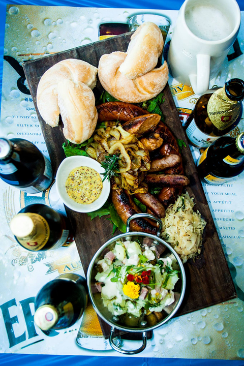 Denmans Beer Cafe - NT Tourism 4