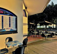 Harolds Seafood on The Strand - Accommodation NT