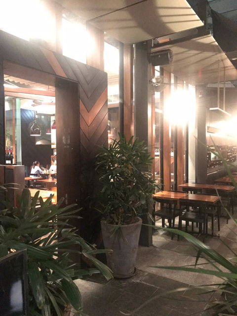 Sentinel Bar & Grill - NT Tourism 6