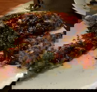 Old Stables Wood Fired Kitchen - Accommodation NT