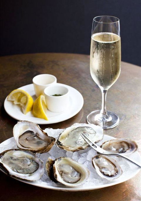 RST Seafood Restaurant - Accommodation NT 3