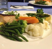 Lam's the Best Grill - Accommodation NT
