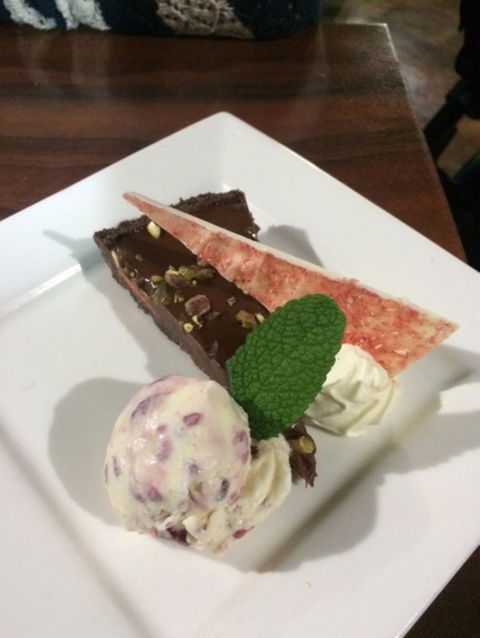 Bridge Hotel Bistro - NT Tourism 3