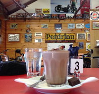 Burt Munro Motorcycle Cafe - Accommodation NT