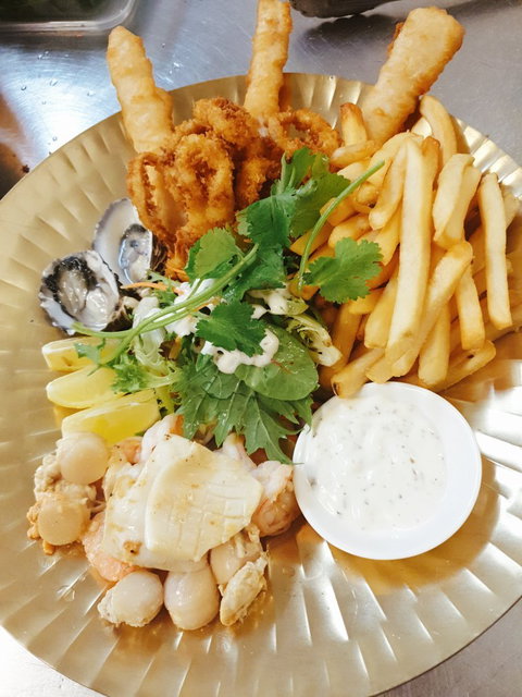 Mt Lyell Hotel Thai - European Bar And Restaurant - Accommodation NT 3