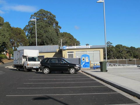 The Wynyard Wharf Fish & Chips - NT Tourism 0