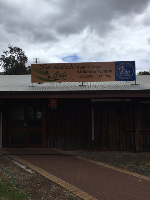 Top Notch Cafe - Accommodation NT 4