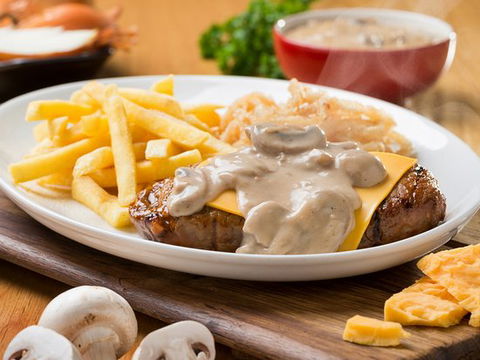Eagle Falls Spur Steak & Grill - NT Tourism 0