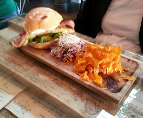 The Hardware Store Cafe & Eatery - NT Tourism 0