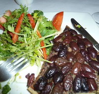 Valencia Vineyard Restaurant - Accommodation NT