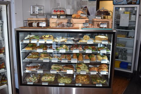 Ellie's Cafe - NT Tourism 0