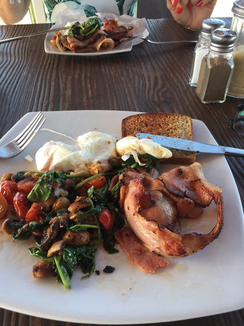 Ellie's Cafe - NT Tourism 4