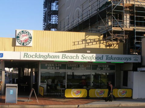 Rockingham Beach Fish & Chips - NT Tourism 0