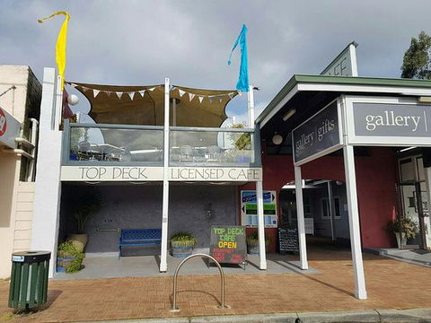 Top Deck Cafe - NT Tourism 0