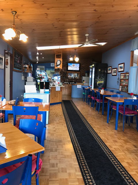 Top Deck Cafe - NT Tourism 5