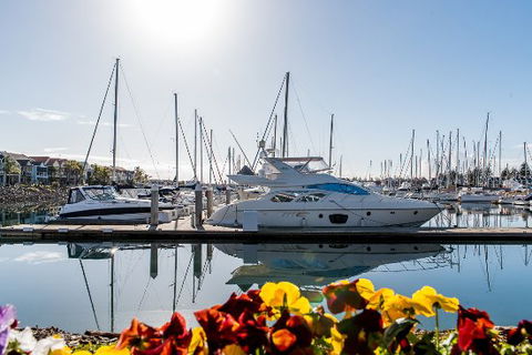 Mariners Restaurant & Admirals Bistro - Accommodation NT 0