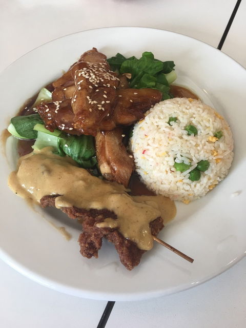 Red Chilli Asian Food Bar - NT Tourism 4