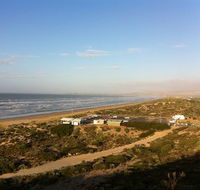 Bombora Goolwa Beach - NT Tourism