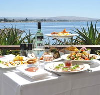 Eat at Whalers restaurant - NT Tourism