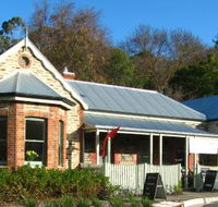 Emprades Petit Cafe - NT Tourism