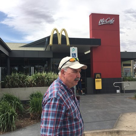 Mcdonald's - NT Tourism 0