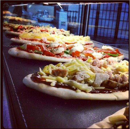 Pizza & Pie Co - NT Tourism 0
