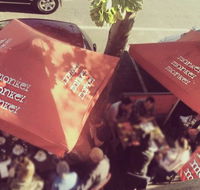 Three Monkeys Cafe - Accommodation NT