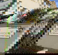 Bac to Nam Vietnamese Dining