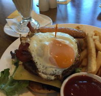 Signatures Restaurant Lakelands - Accommodation NT