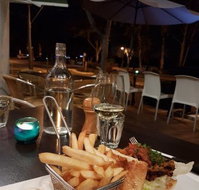 Lazy River Bar  Bistro - Accommodation NT