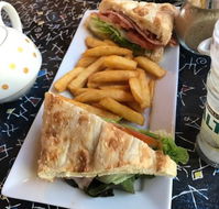 Mount Glorious Cafe - NT Tourism