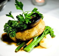 Harry's Restaurant and Redford Bar - Accommodation NT