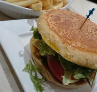 Super Star Cafe - Accommodation NT