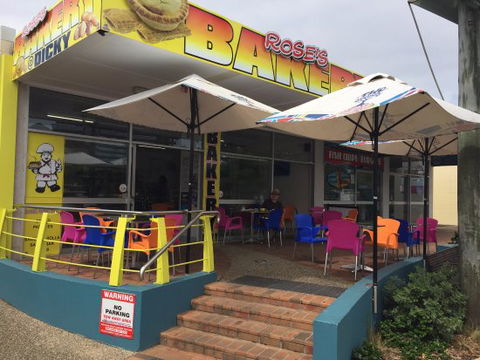 Roses Bakery At Dicky - NT Tourism 0
