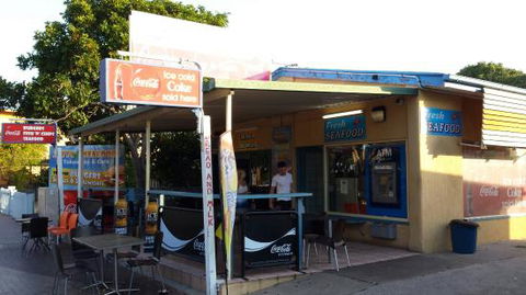 Jetty Seafood And Hamburgers - NT Tourism 0