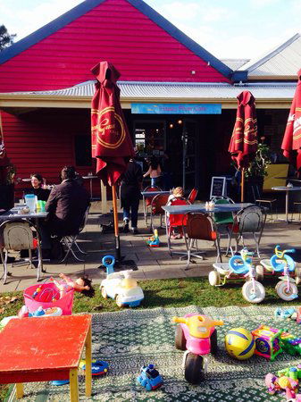 Happy River Cafe - Accommodation NT 0