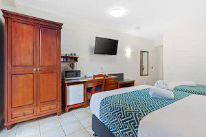 The Coffee House Apartments & Bistro - Accommodation NT 6