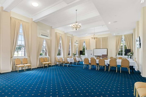 Quality Hotel Regent Rockhampton - Accommodation NT 12