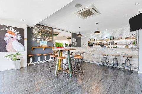 The Stirling Hotel Rockhampton - Accommodation NT 3