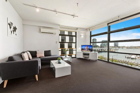 Docklands Private Collection - NT Tourism 12