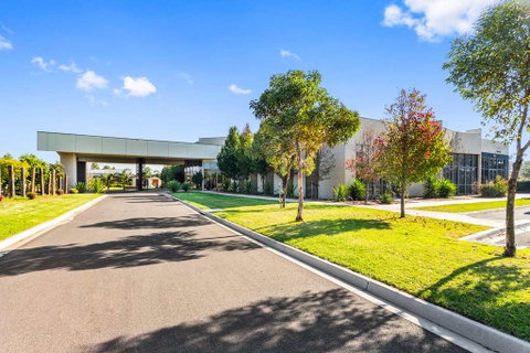 Quality Suites Point Cook Seasons 5 - Accommodation NT 4