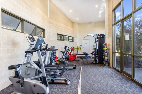 Quality Suites Point Cook Seasons 5 - Accommodation NT 17