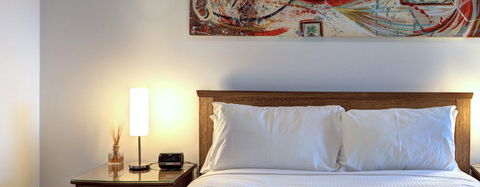 Accommodation Corporate Docklands - NT Tourism 0