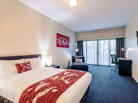 Mercure Kakadu Crocodile Hotel - Accommodation NT 4