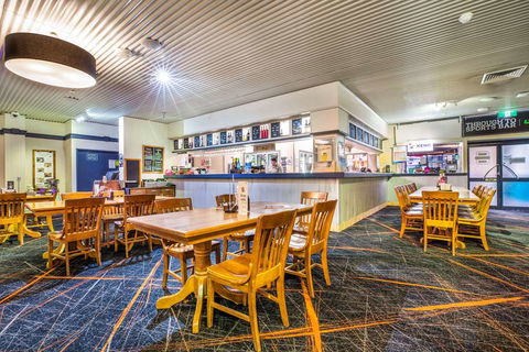 Atherton Hotel - Accommodation NT 6