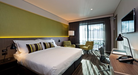 The Glen Hotel & Suites - Accommodation NT 3