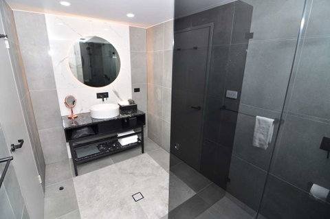 Deco Hotel - Accommodation NT 2