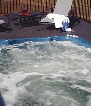 Hut on the Hill B&B - Accommodation NT 1