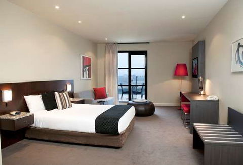 Mantra Hindmarsh Square - Accommodation NT 11